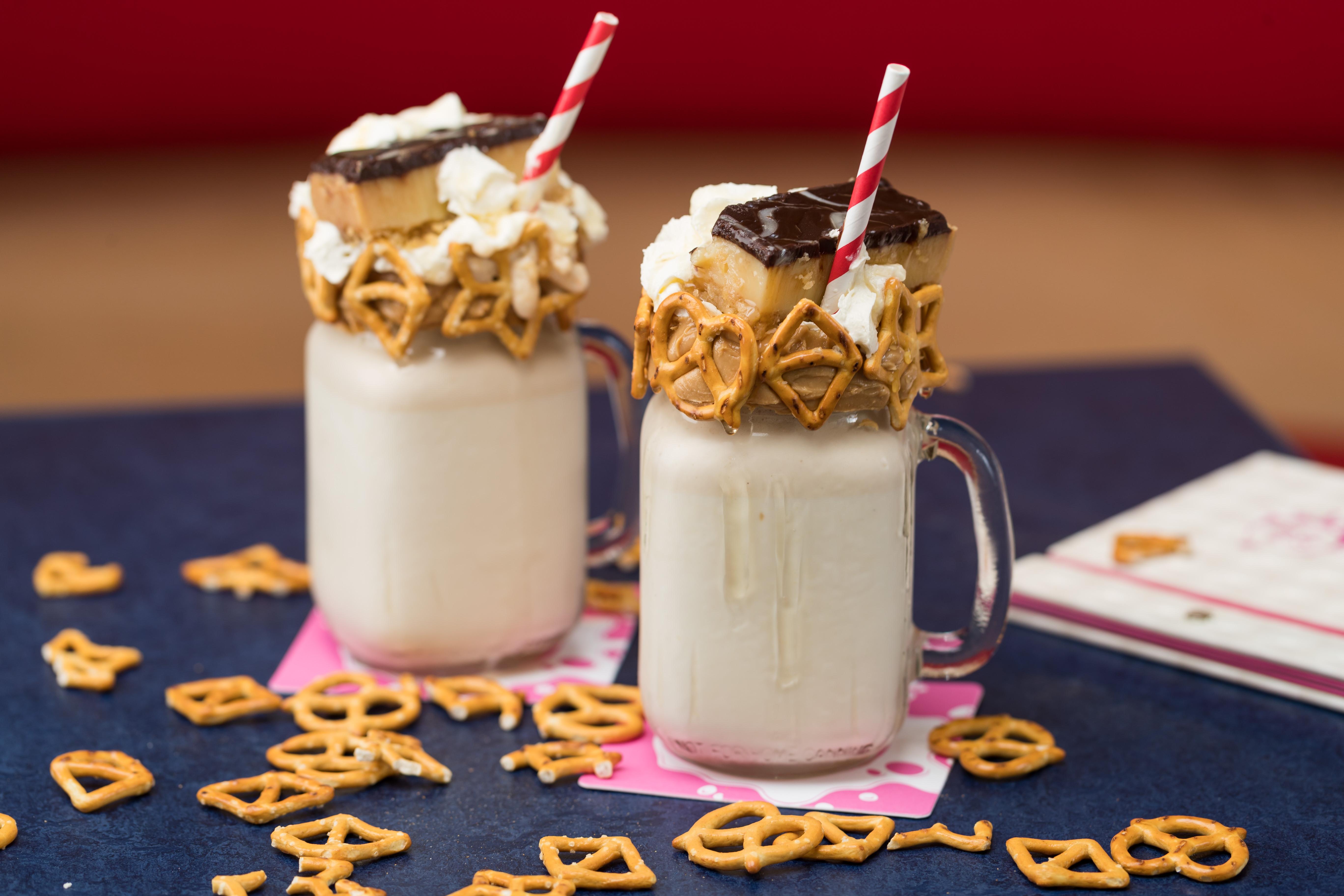 Hotel Crystalbrook Bailey Cairns Exterior foto Peanut butter milkshake